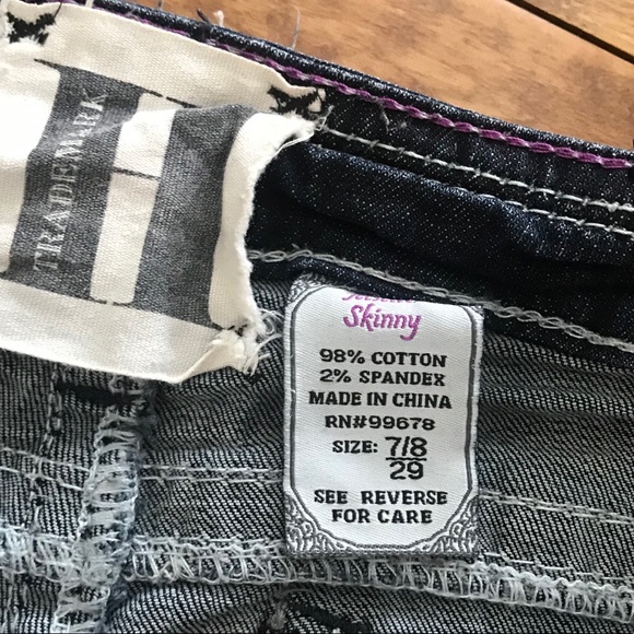 Jeans - Picture 3 of 3